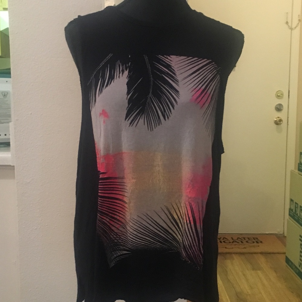 ⭐️ 5/25 American Eagle Tank Top